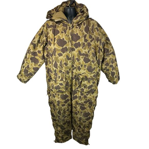 Vintage Cabelas Down Insualted Camo Snowsuit Winter Hunting Coveralls Size 2XL - Picture 1 of 15